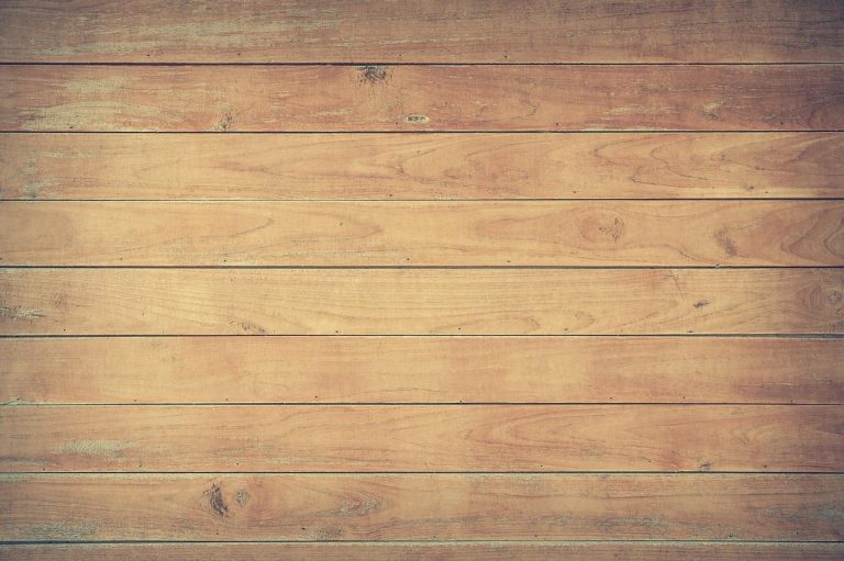 Over ons Selectie van verschillende vloermaterialen inclusief houten vloeren, laminaat en duurzame opties beschikbaar in Weert